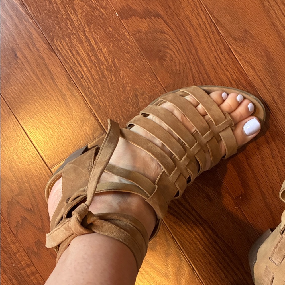 Franco Santo Women's Tan Gladiator Sandals